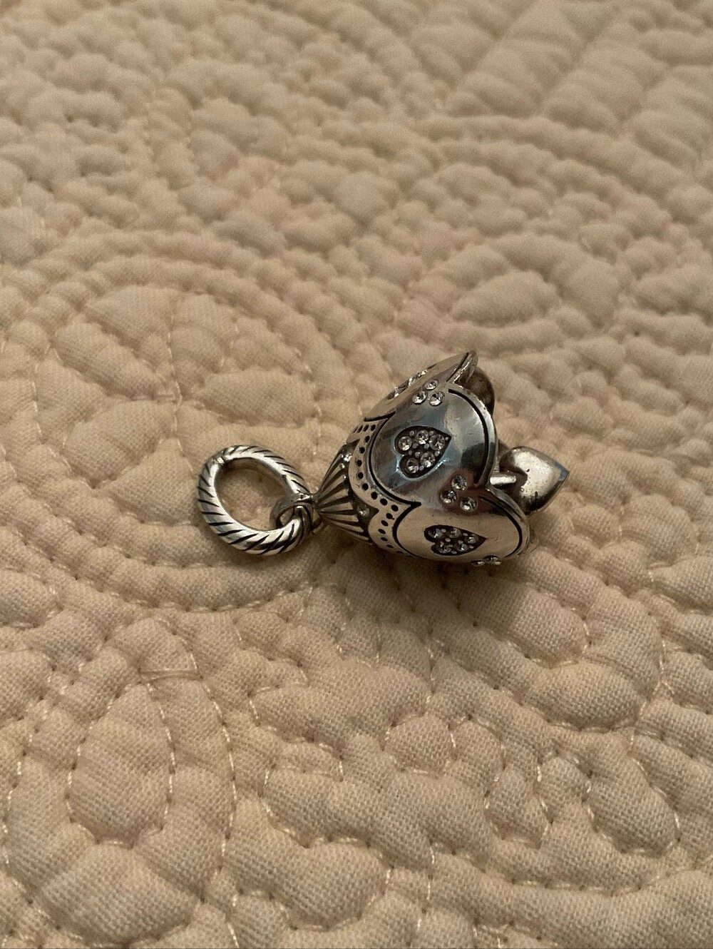 Sterling Silver Heart Charm/ Pendant with Crystal Accents - Picture 3 of 4